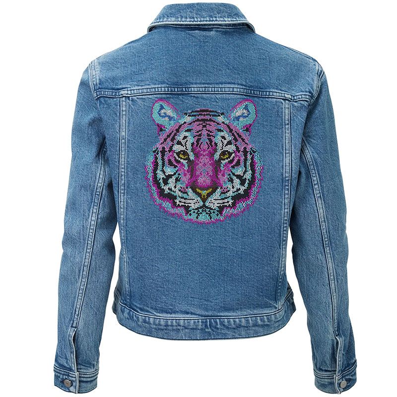 Jean jacket with embroidery